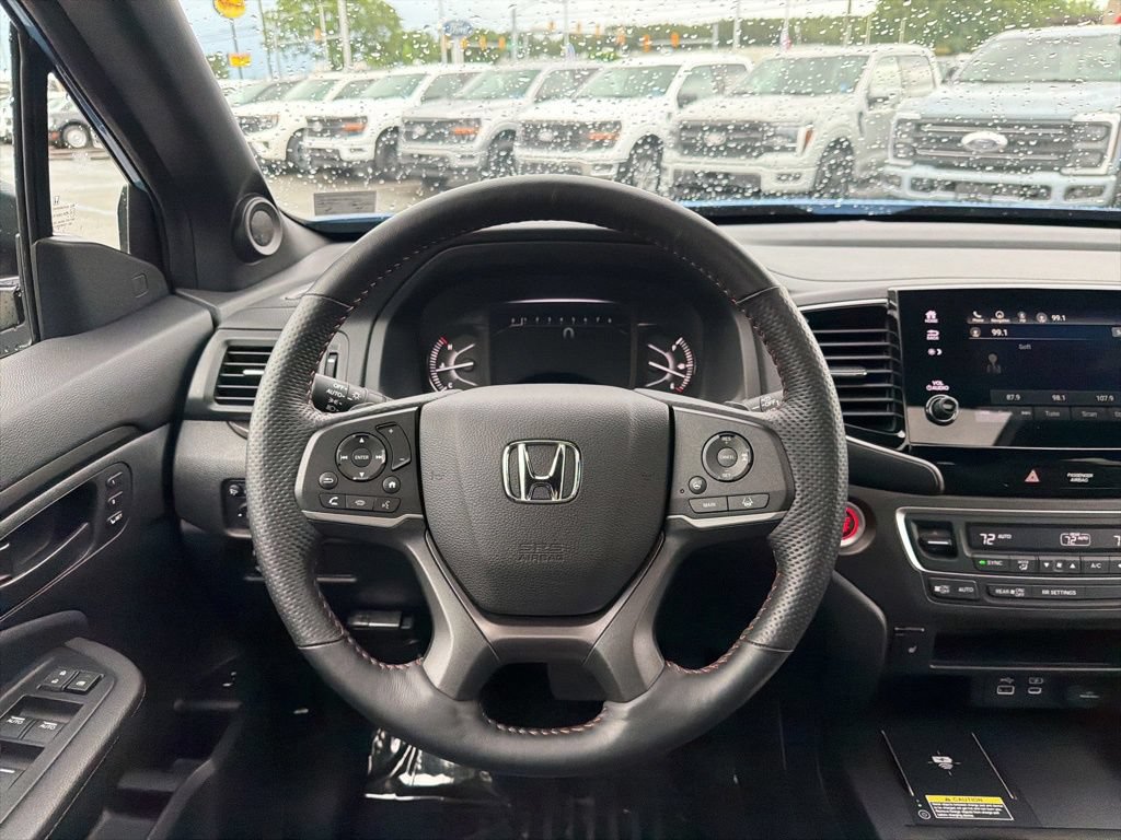 Used 2024 Honda Passport TrailSport image 25
