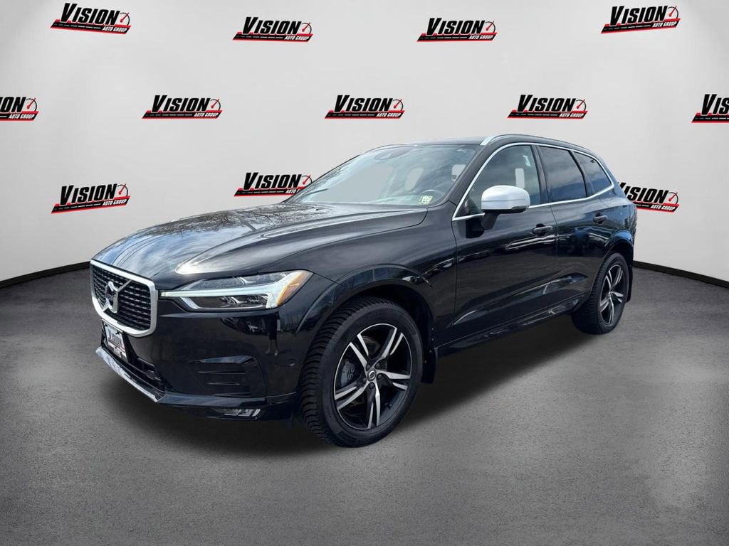Used 2018 Volvo XC60 T5 R-Design w/ Convenience Package image 1