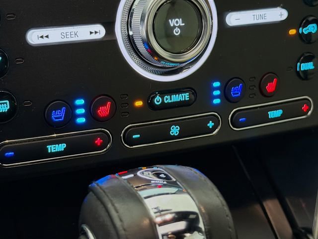 Used 2018 Ford Explorer Limited image 23