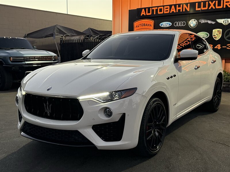 Used 2019 Maserati Levante GranSport AWD/4WD image 3