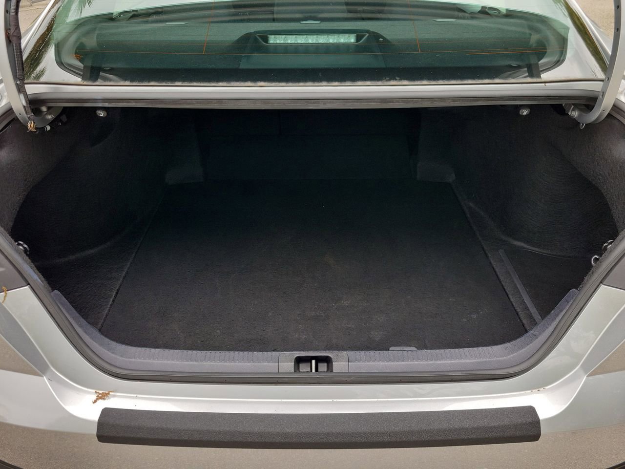 Used 2025 Toyota Camry LE FWD image 8