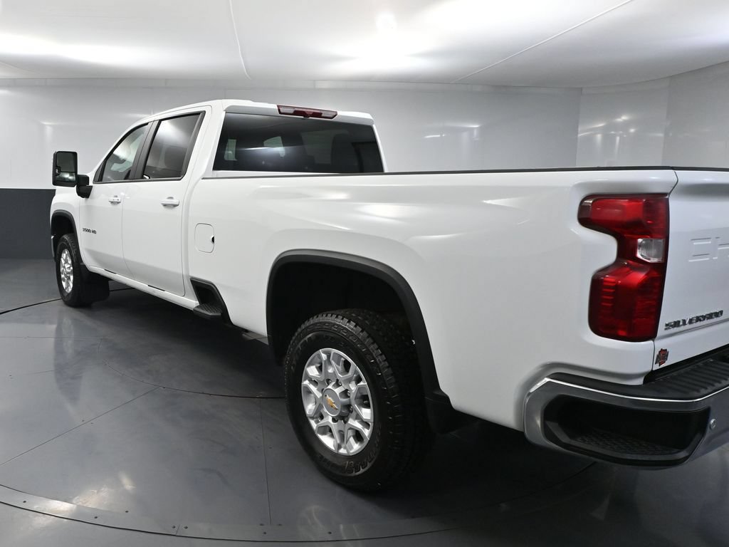 Used 2025 Chevrolet Silverado 3500 LT w/ Safety Package AWD/4WD image 7