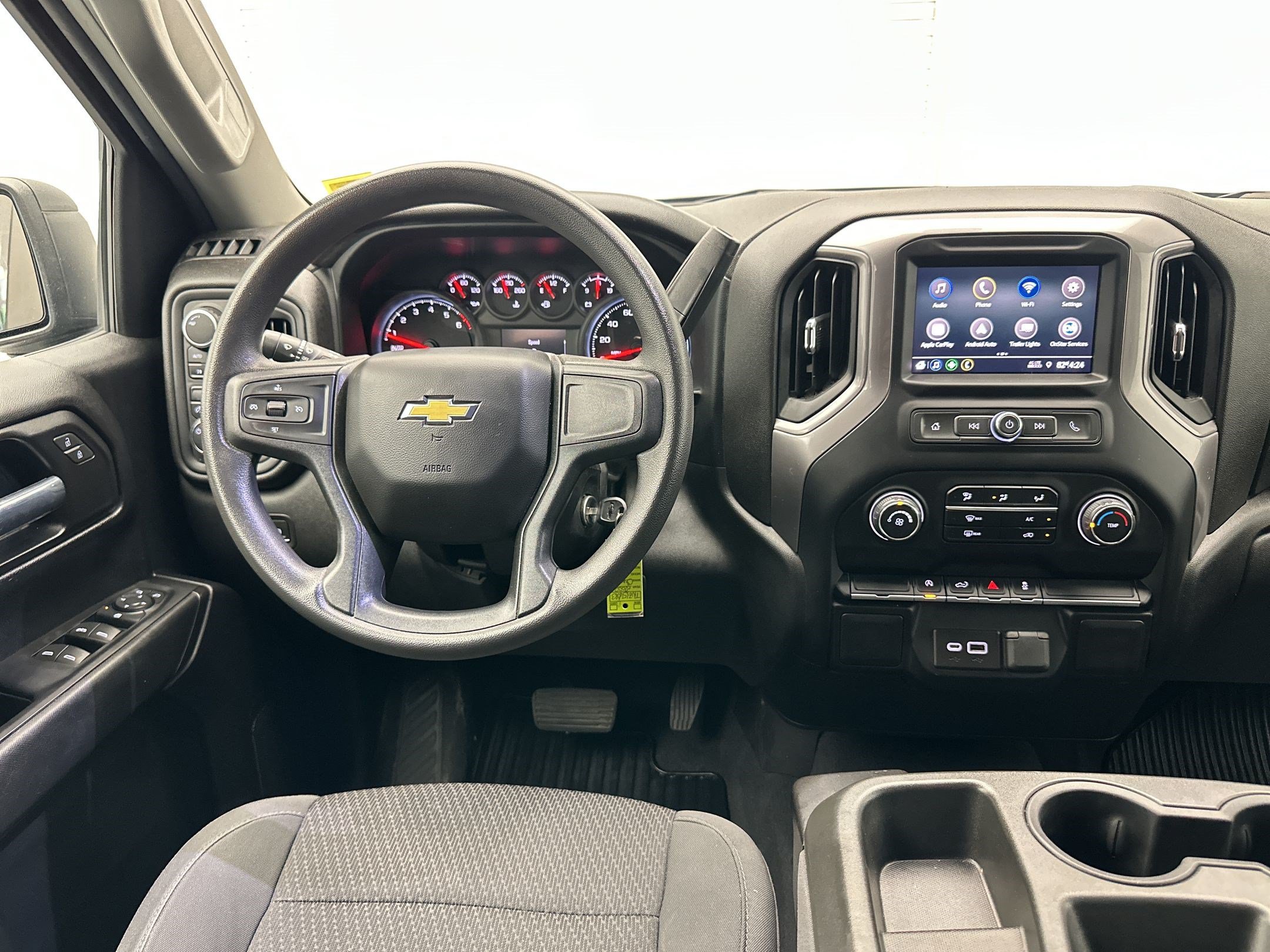 Certified 2022 Chevrolet Silverado 1500 Custom w/ LPO, Dark Essentials Package AWD/4WD image 4