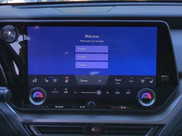 Used 2025 Lexus TX 500h AWD image 17