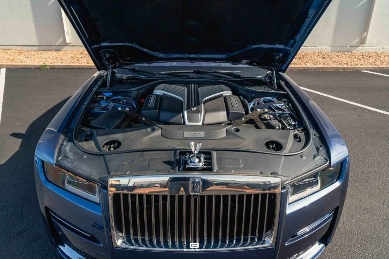 Used 2023 Rolls-Royce Ghost w/ Ghost Package image 11
