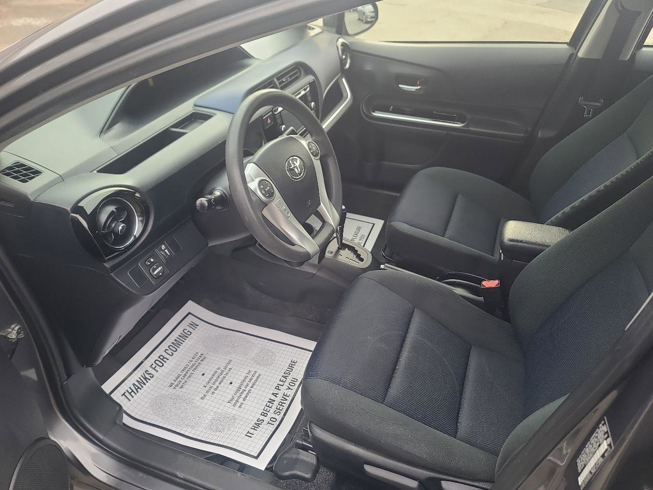 Used 2016 Toyota Prius C Two image 10