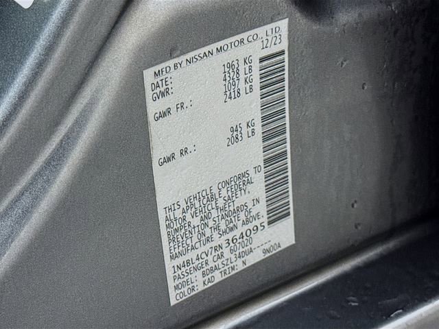 Used 2024 Nissan Altima 2.5 SR image 29