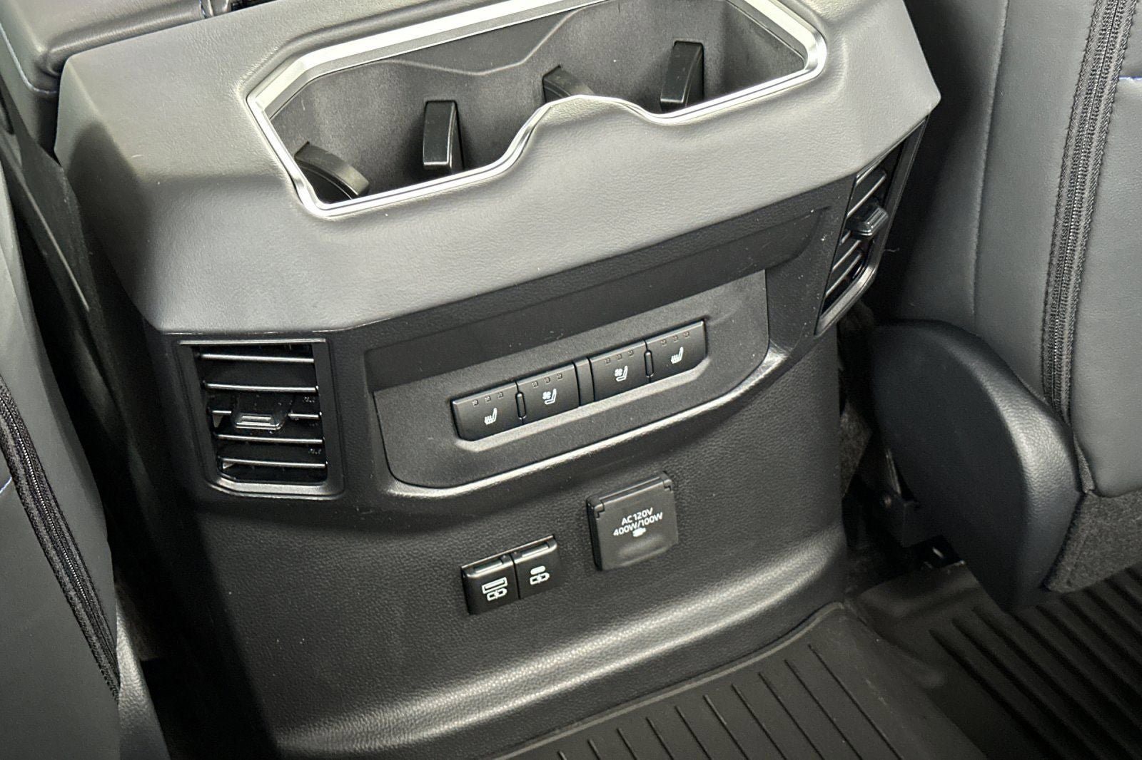 New 2025 Toyota Tundra Platinum image 15