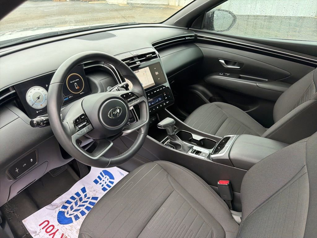 Used 2023 Hyundai Santa Cruz SEL Premium image 18