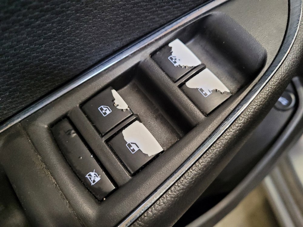 Used 2017 Chevrolet Cruze LT w/ Convenience Package image 27