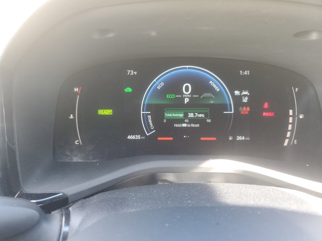 Used 2025 Toyota Camry LE FWD image 2
