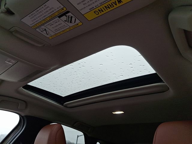 Certified 2025 MAZDA CX-30 Carbon image 15