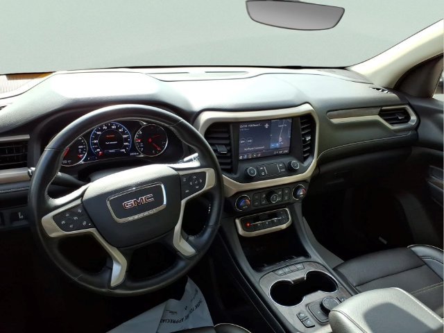 Used 2022 GMC Acadia Denali w/ Denali Ultimate Package AWD/4WD image 13