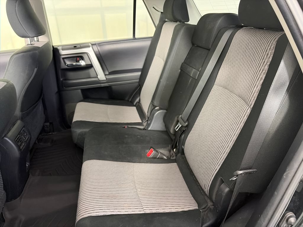 Used 2022 Toyota 4Runner SR5 AWD/4WD image 13