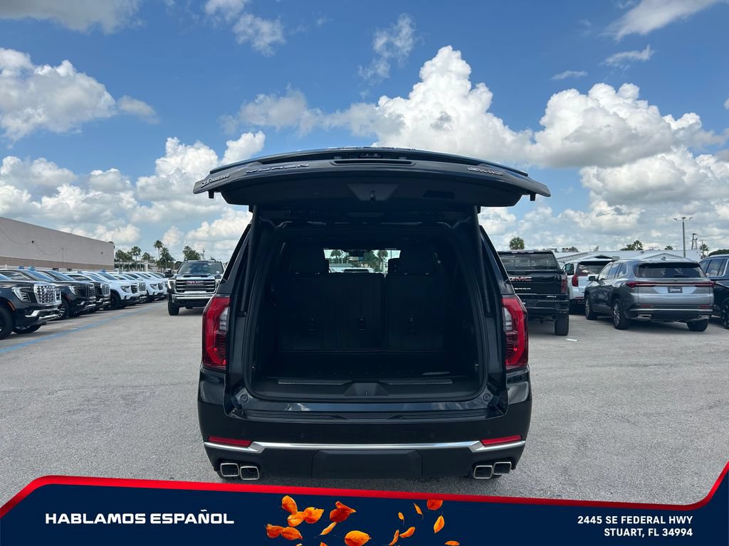 New 2026 GMC Yukon XL Denali w/ Denali Reserve Package AWD/4WD image 17
