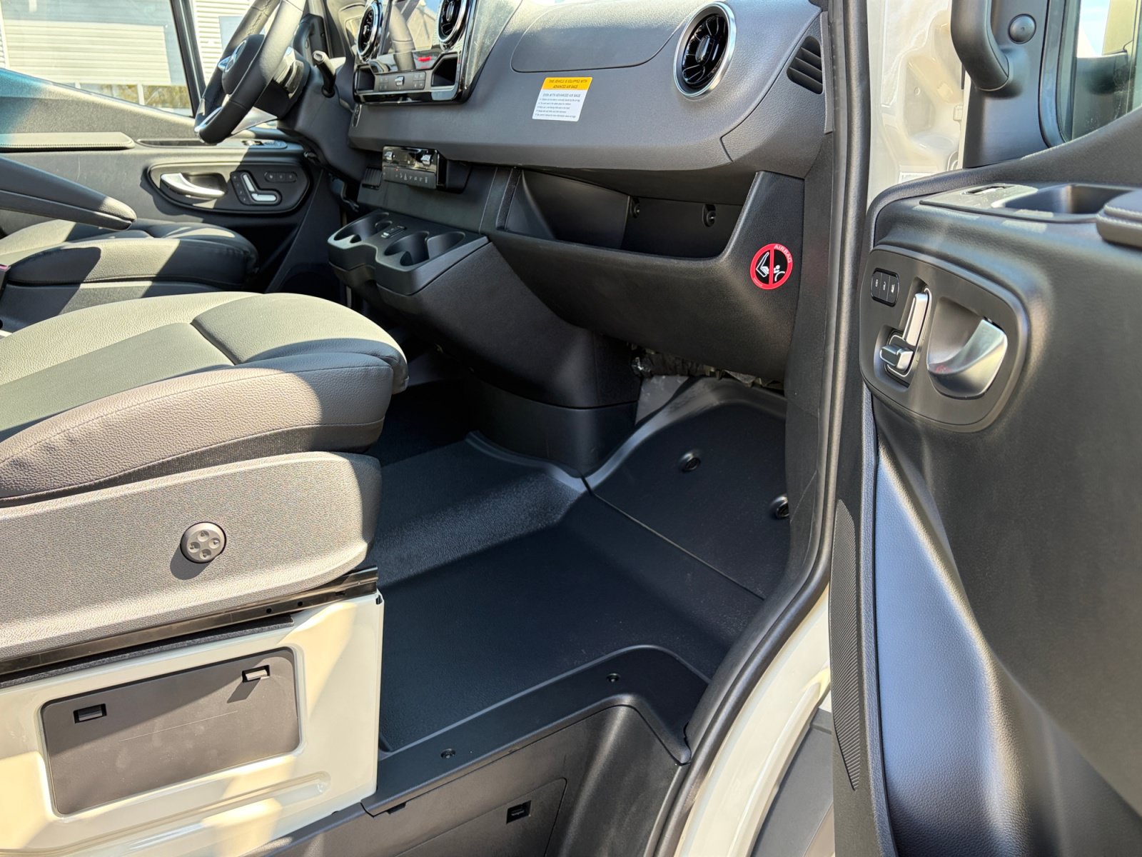 New 2026 Mercedes-Benz Sprinter 2500 image 25
