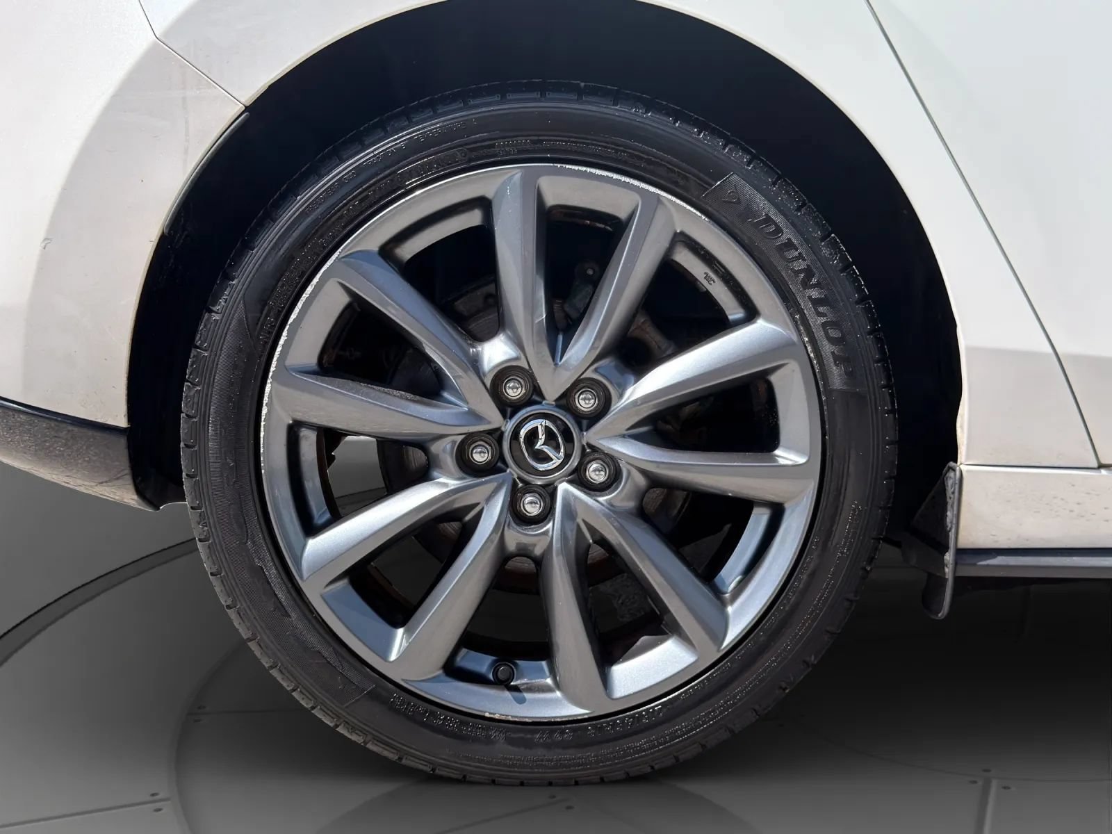 Used 2020 MAZDA MAZDA3 Hatchback FWD image 24