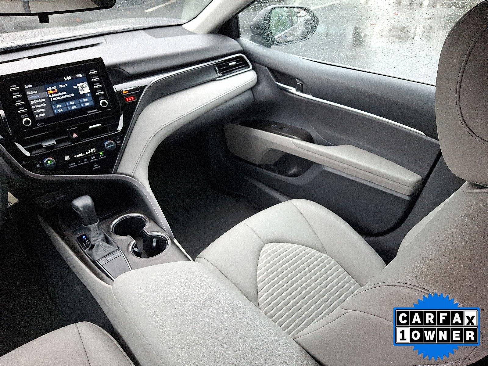 Used 2023 Toyota Camry SE image 17