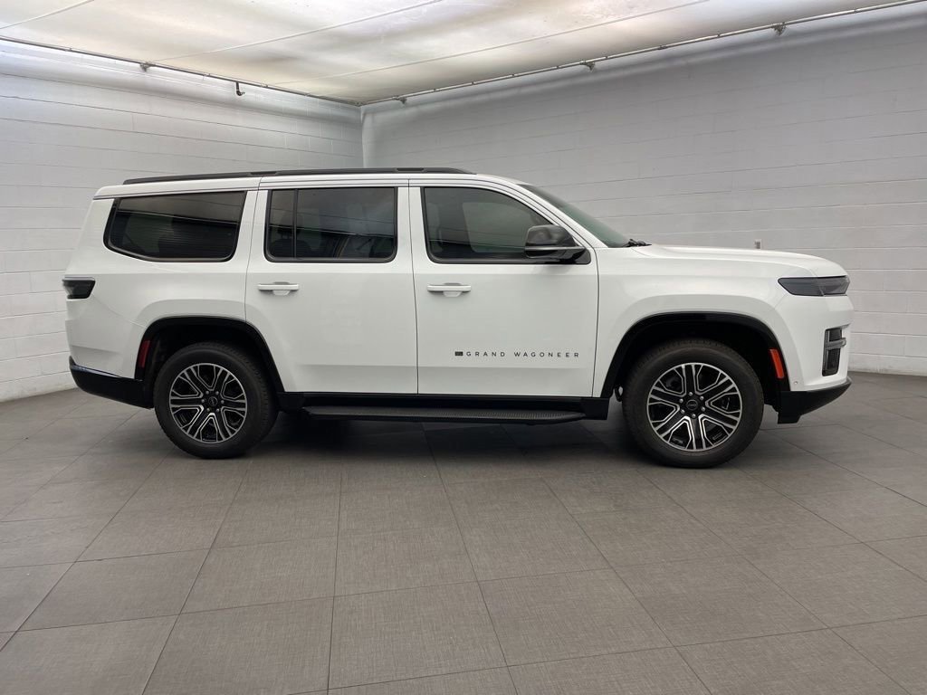 New 2026 Jeep Grand Wagoneer 2WD image 2