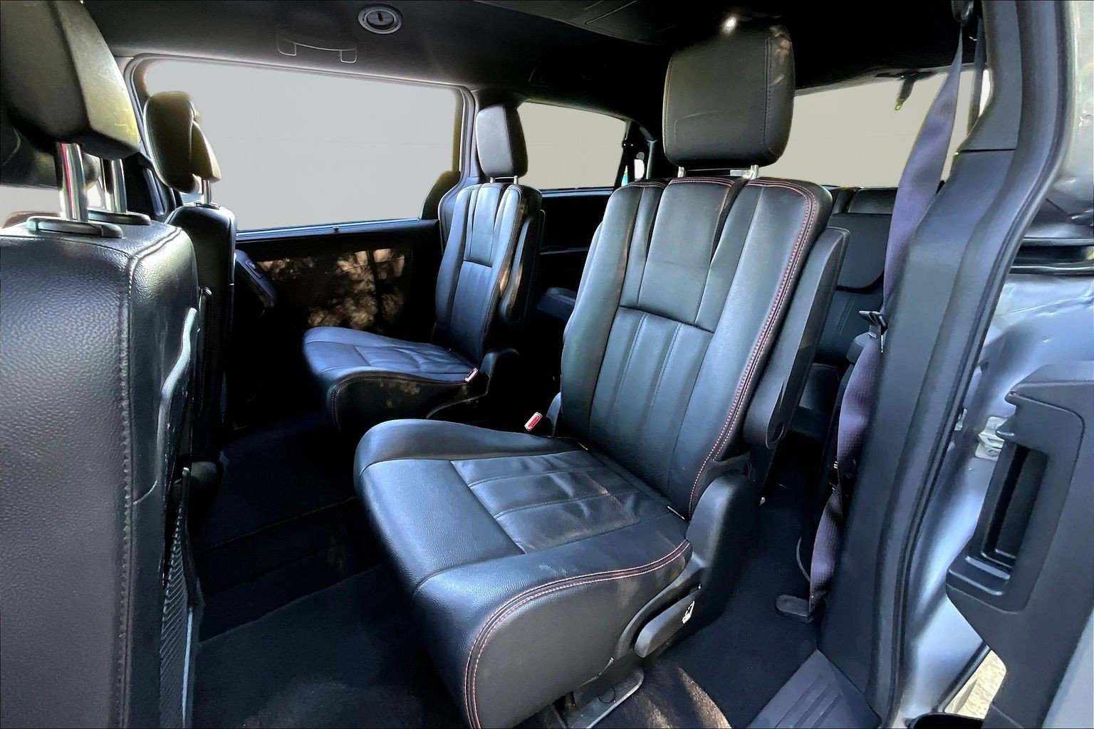 Used 2019 Dodge Grand Caravan GT image 20