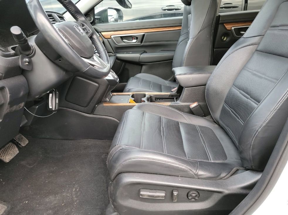 Used 2020 Honda CR-V Touring image 3