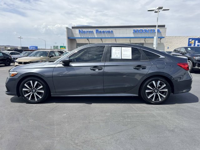 Used 2024 Honda Civic EX image 2