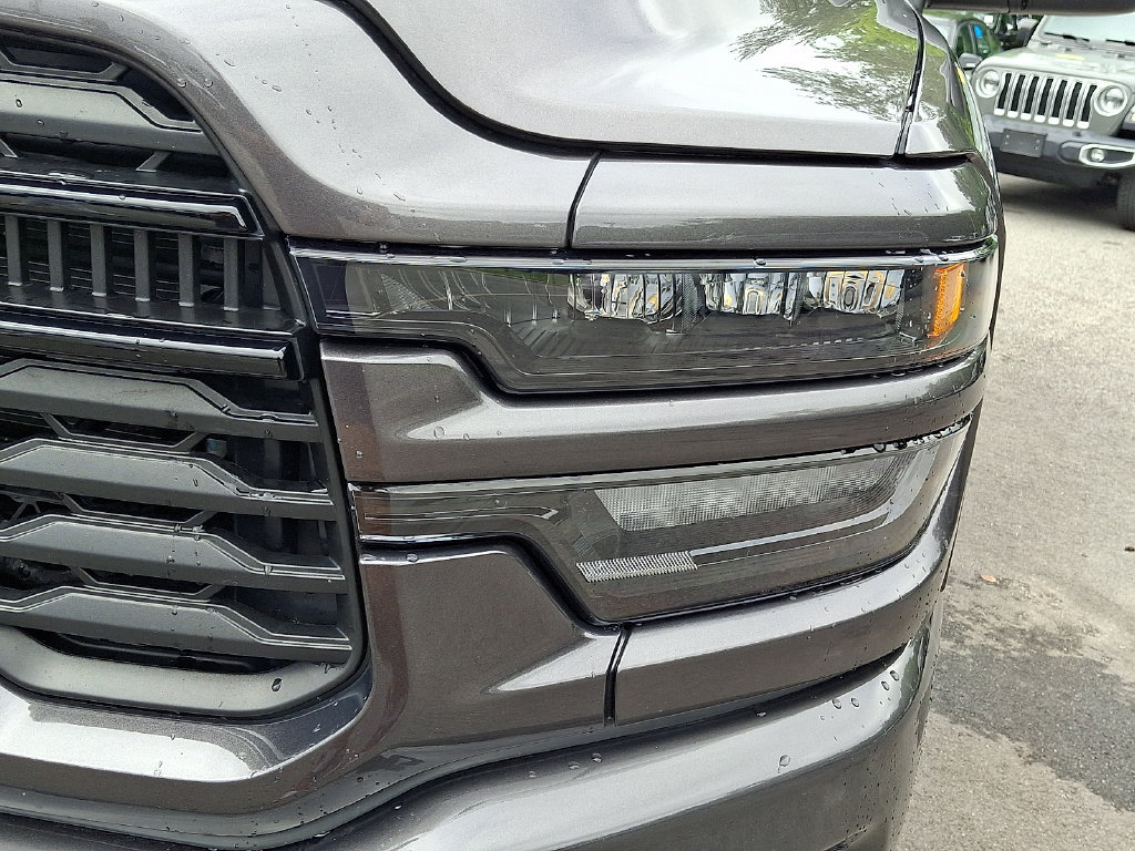 Certified 2025 RAM 2500 Big Horn AWD/4WD image 9