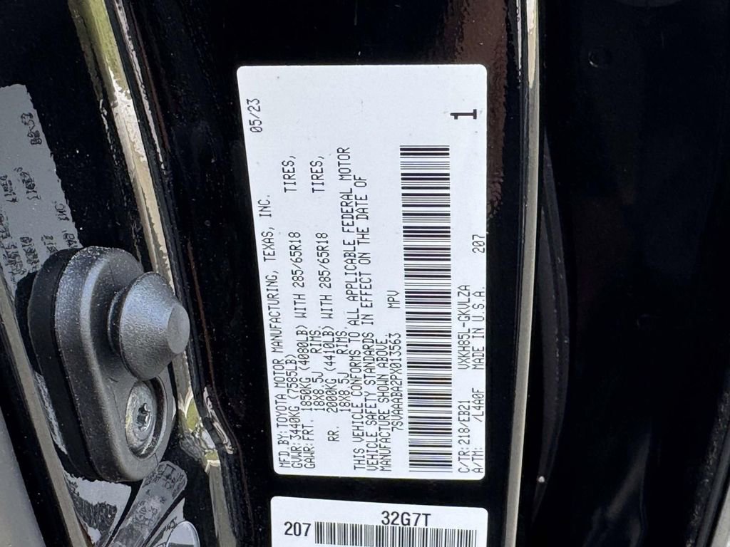 Used 2023 Toyota Sequoia TRD Pro AWD/4WD image 29