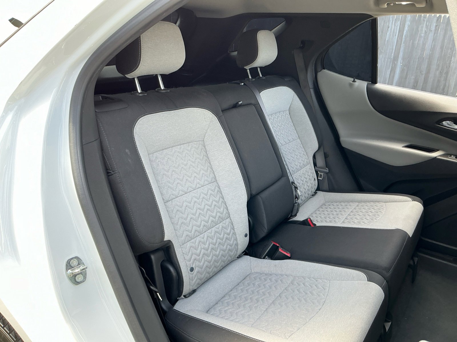 Used 2022 Chevrolet Equinox LS FWD image 20