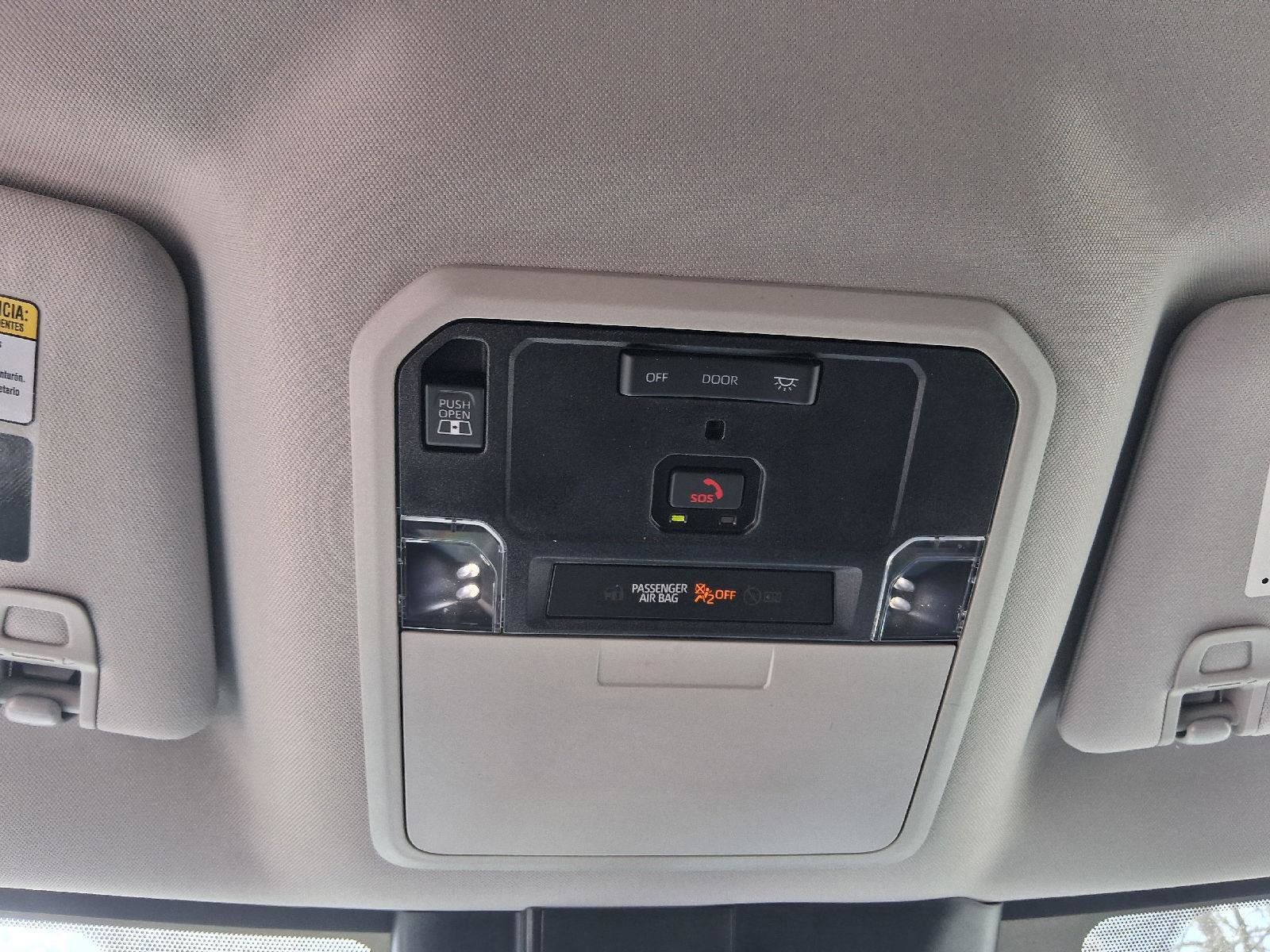 Used 2022 Toyota Tundra SR5 w/ SR5 Premium Package AWD/4WD image 17