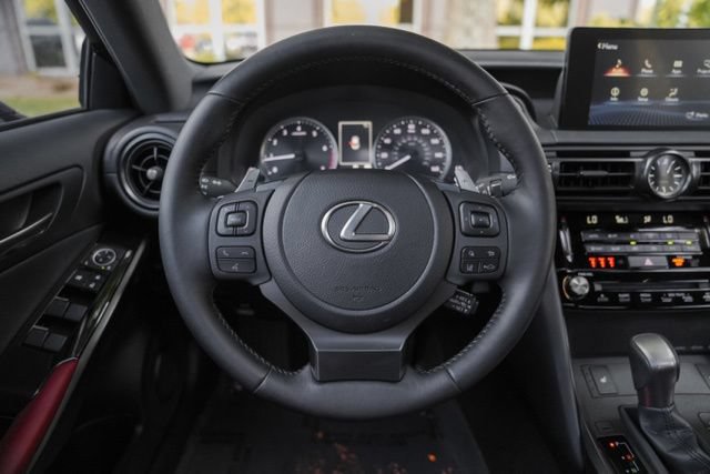 Used 2024 Lexus IS 300 F Sport RWD image 23