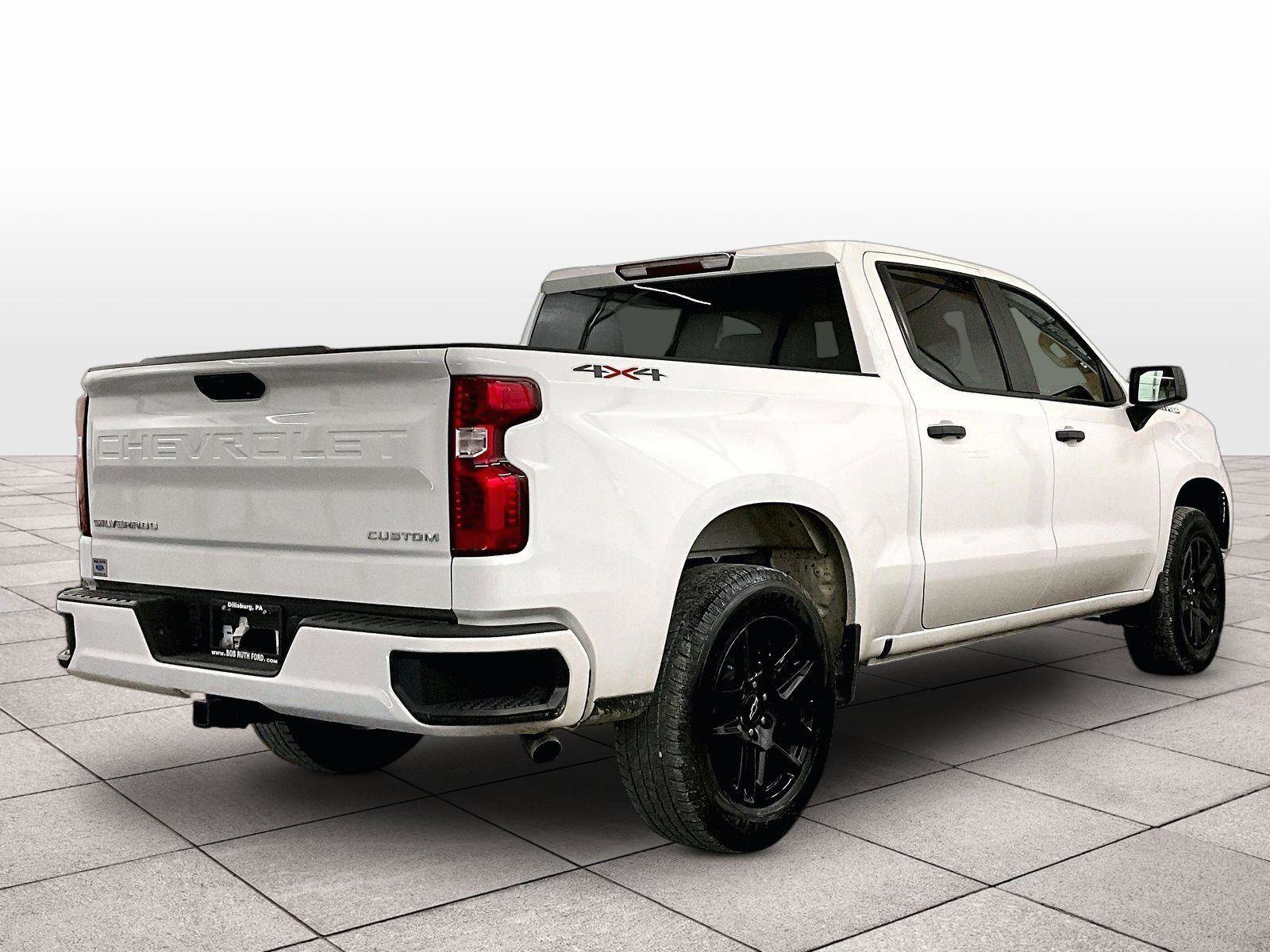 Used 2024 Chevrolet Silverado 1500 Custom AWD/4WD image 11