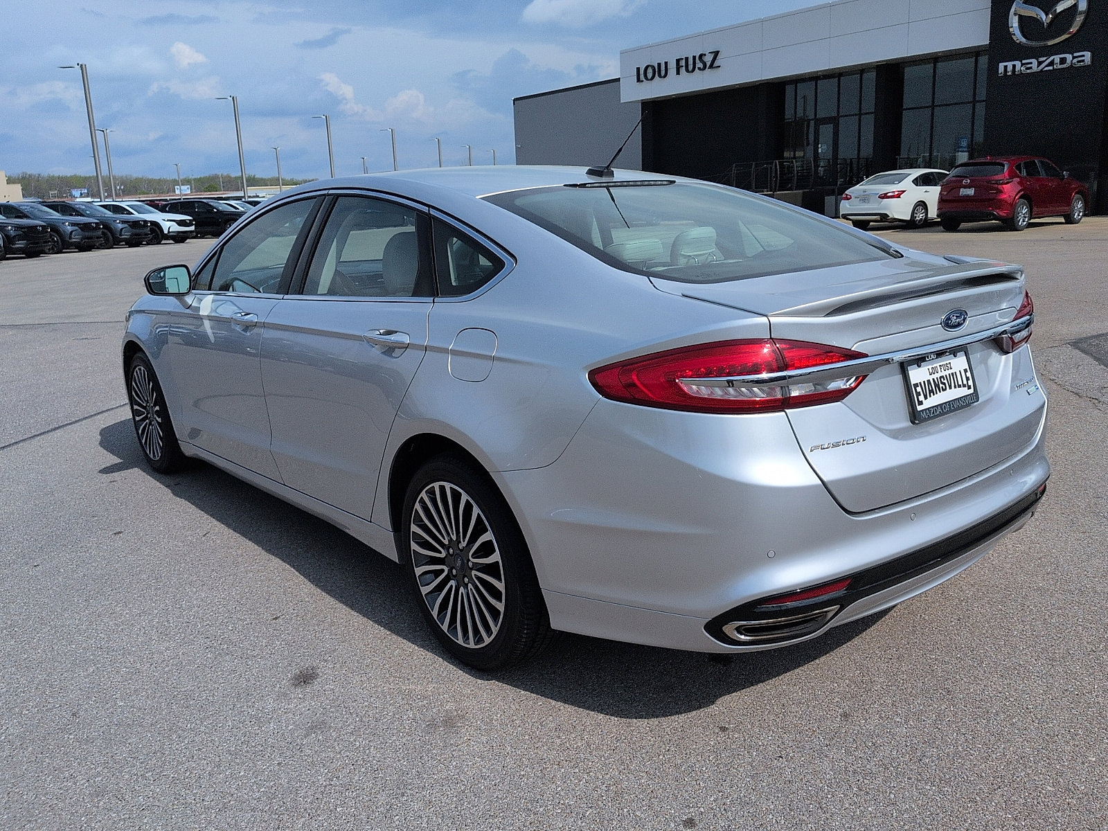 Used 2018 Ford Fusion Titanium image 5