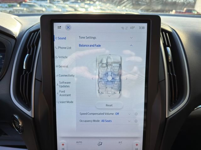 Used 2022 Ford Edge SEL w/ Convenience Package image 26