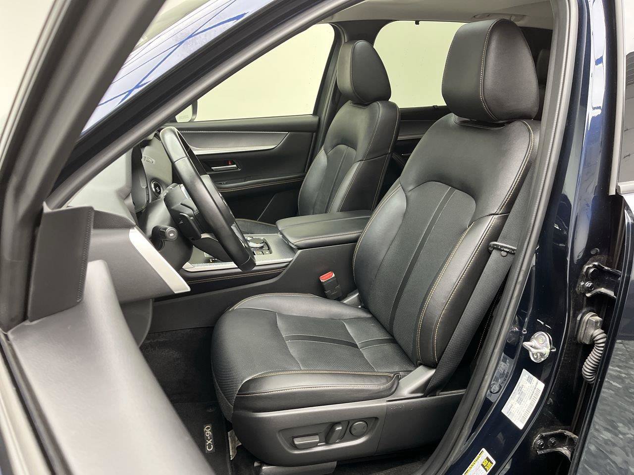 Certified 2024 MAZDA CX-90 3.3 Turbo w/ Preferred Plus AWD/4WD image 12