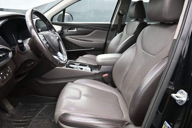 Used 2019 Hyundai Santa Fe Limited FWD image 11
