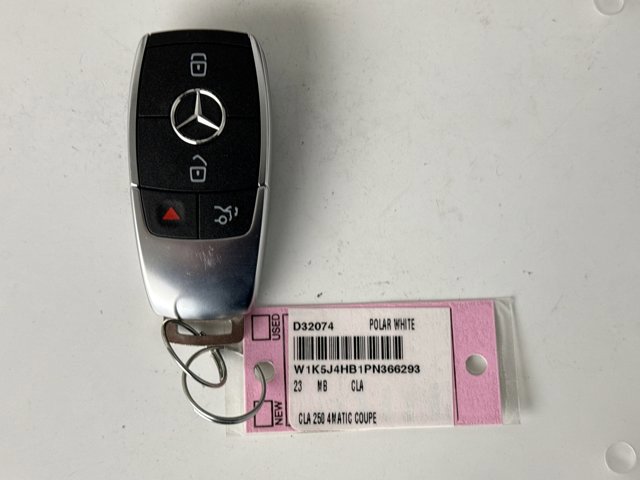 Used 2023 Mercedes-Benz CLA 250 4MATIC image 11
