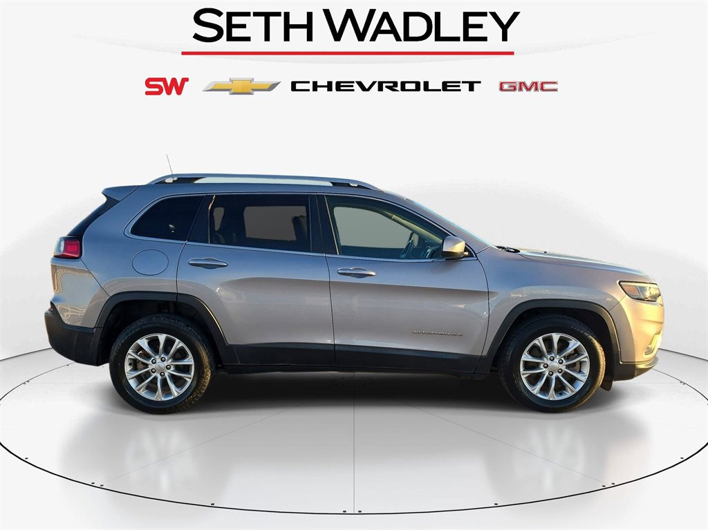 Used 2019 Jeep Cherokee Latitude w/ Popular Appearance Group image 5