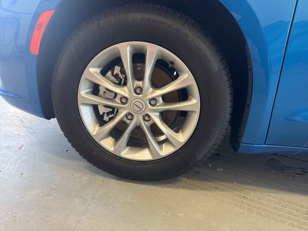 New 2026 Chrysler Pacifica Select FWD image 59