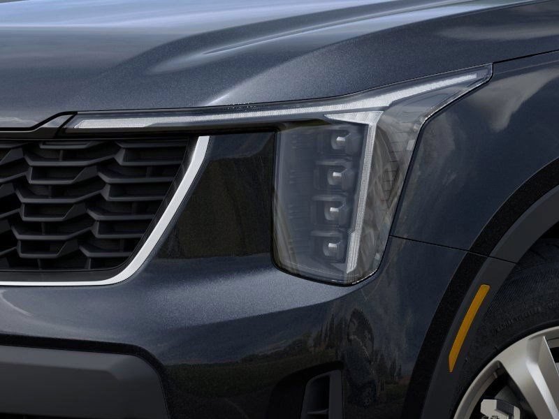 New 2025 Kia Sorento LX FWD image 10