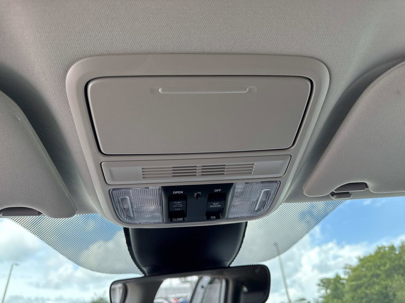 New 2026 Honda Odyssey Elite image 31