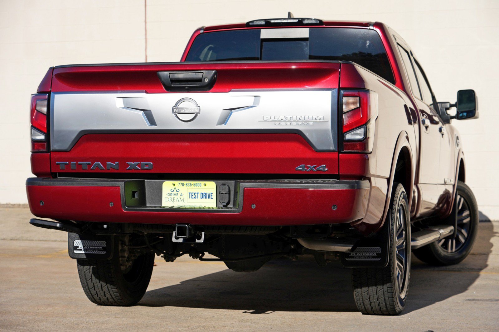 Used 2023 Nissan Titan Platinum Reserve w/ Moonroof Package AWD/4WD image 5