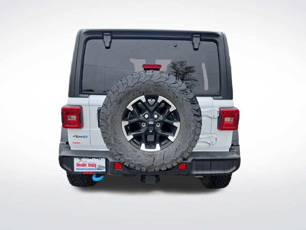 Used 2024 Jeep Wrangler Unlimited Rubicon 4xe w/ Convenience Group AWD/4WD image 4