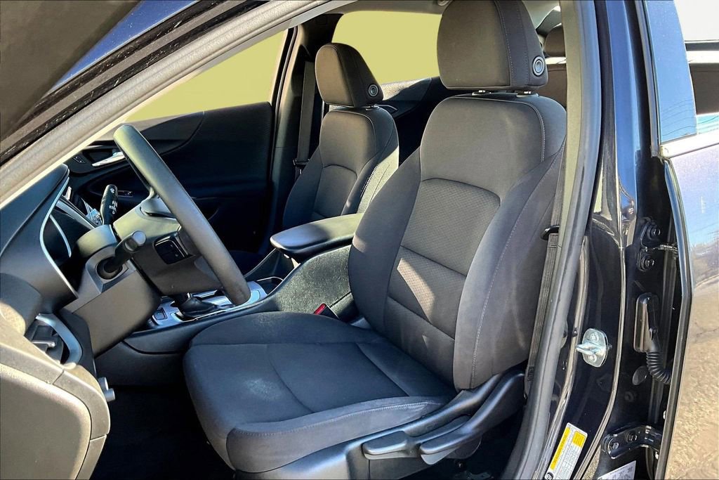 Certified 2022 Chevrolet Malibu LS image 19