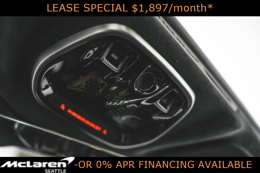 Used 2025 McLaren Artura Spider RWD image 26
