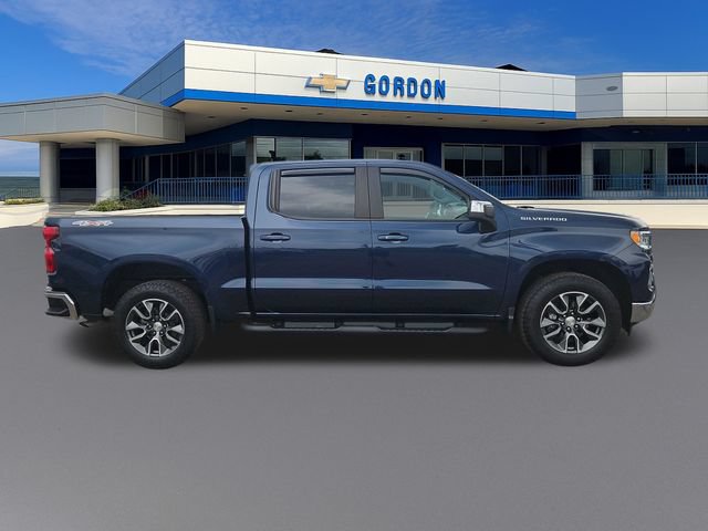 Used 2023 Chevrolet Silverado 1500 LT AWD/4WD image 7