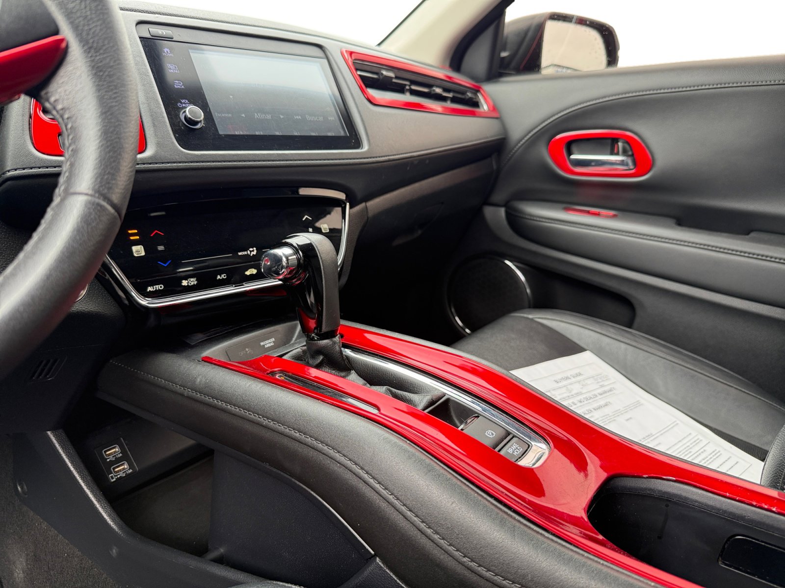 Used 2021 Honda HR-V EX-L image 13