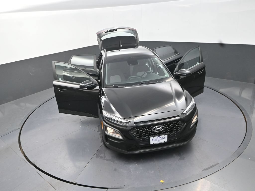 Used 2021 Hyundai Kona SE AWD/4WD image 30