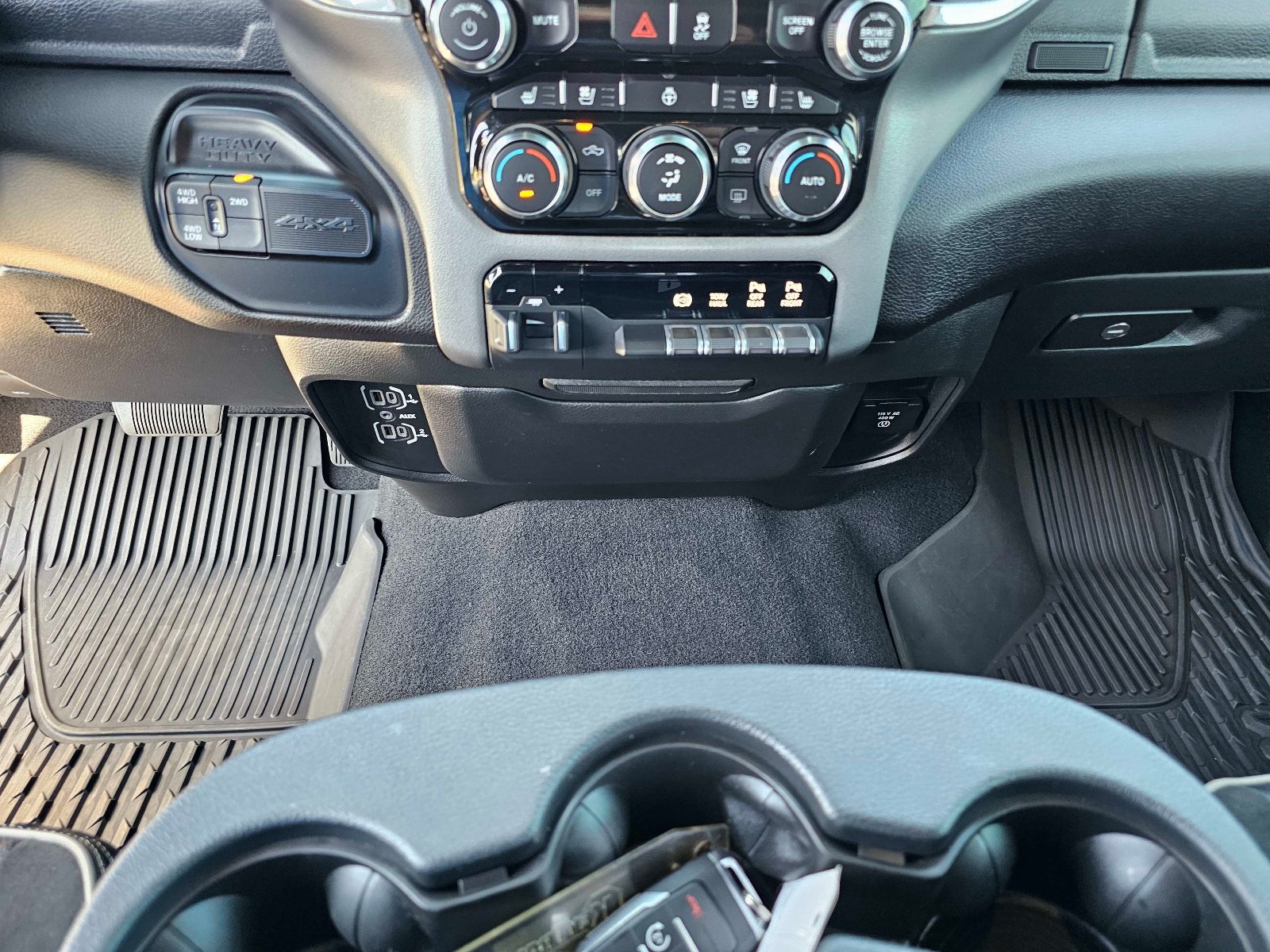Used 2022 RAM 3500 Laramie w/ Night Edition AWD/4WD image 29