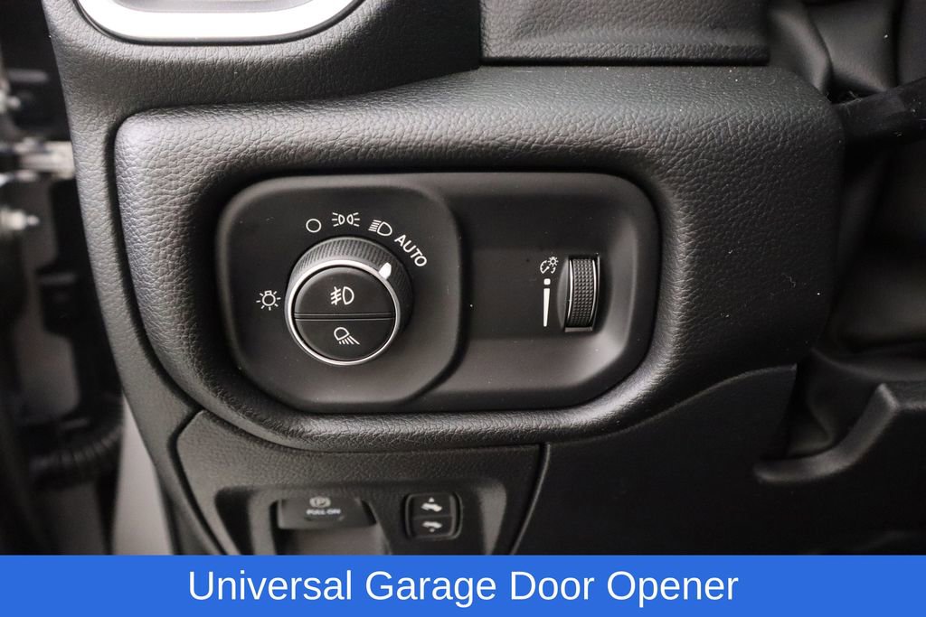 Used 2025 RAM 1500 Big Horn image 14